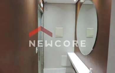 Imagem: O depósito possui 1 Vaga na garagem e 47m² de Área e está