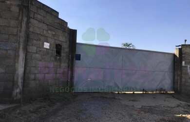 Imagem: O terreno possui 20.000m² de Área e está localizado em Poste