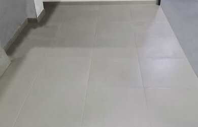 Imagem: O depósito possui 5 Vagas na garagem, 10m² de Área e está