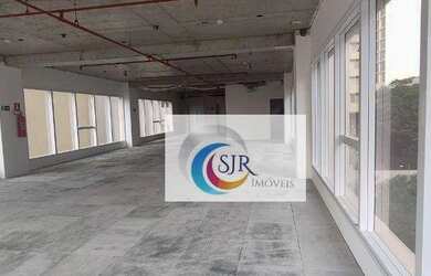 Imagem: O depósito possui 2 Vagas na garagem, 200m² de Área e está