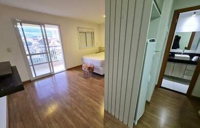 Imagem: O apartamento possui 1 Dormitório, 1 Banheiro, 1 Vaga na garagem