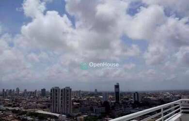 Imagem: O apartamento possui 5 Dormitórios, 1 Banheiro, 4 Vagas na