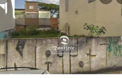 Imagem: O terreno possui 360m² de Área e está localizado em Vila