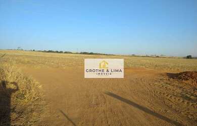 Imagem: A fazenda possui 200m² de Área e está localizado em Formoso