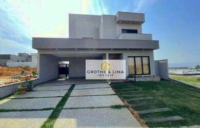 Imagem: A casa em condomínio possui 4 Dormitórios, 3 Banheiros, 4