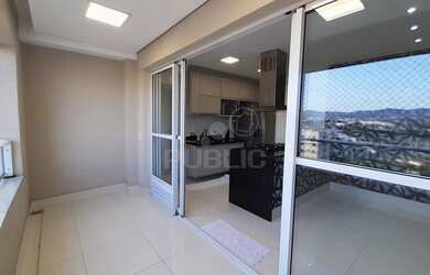 Imagem: O apartamento possui 4 Dormitórios, 4 Banheiros, 2 Vagas na