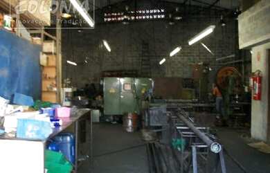 Imagem: O depósito possui 623m² de Área e está localizado em Santa