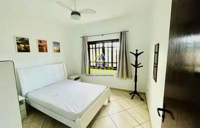 Imagem 8: Casa para venda de esquina, terreno amplo Bairro Nereidas - Guaratuba...