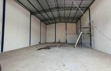 Imagem 6: Galpão/Depósito/Armazém para venda tem 240 metros quadrados