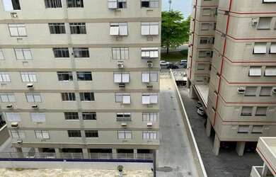 Imagem: O apartamento à venda possui 3 Dormitórios, 2 Banheiros, 2