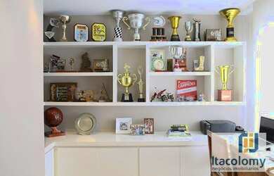 Imagem: A casa em condomínio possui 3 Dormitórios, 4 Banheiros, 2