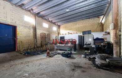 Imagem 13: Galpão na Zona Sul. 1.400m² de Áreae5 Vagas na garagem