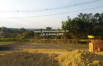 Imagem: O terreno possui 450m² de Área e Imóvel novo e está localizado