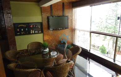 Imagem: O apartamento possui 4 Dormitórios, 4 Banheiros, 2 Vagas na