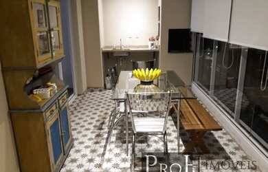 Imagem: O apartamento possui 3 Dormitórios, 2 Banheiros, 2 Vagas na