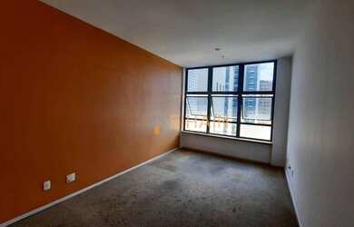 Imagem: O depósito possui 30m² de Área e está localizado em Savassi