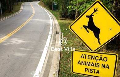 Imagem: O terreno possui 631m² de Área e está localizado em Alphaville