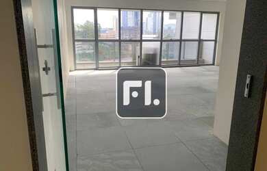 Imagem: O depósito possui 1 Vaga na garagem, 53m² de Área e está