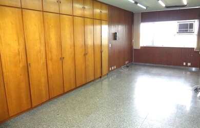 Imagem 1: Conjunto c/ 2 vagas, 46 m² - venda por R$ 250.000 ou aluguel por R$ 700/mês...