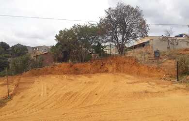Imagem: O terreno possui 360m² de Área e está localizado em Belo