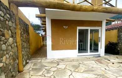 Imagem: A casa possui 3 Dormitórios, 5 Banheiros, 3 Vagas na garagem