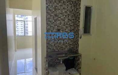 Imagem: A kitnet possui 1 Dormitório, 1 Banheiro, 30m² de Área e