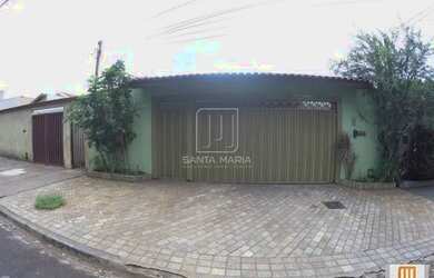 Imagem: A casa possui 3 Dormitórios, 2 Banheiros, 4 Vagas na garagem