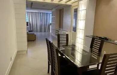 Imagem: O apartamento possui 3 Dormitórios, 4 Banheiros, 2 Vagas na