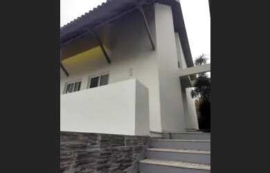 Imagem 3: CASA A VENDA ALTO PADRAO EM CONDOMINIO FECHADO DE ARUJA CONFIRA