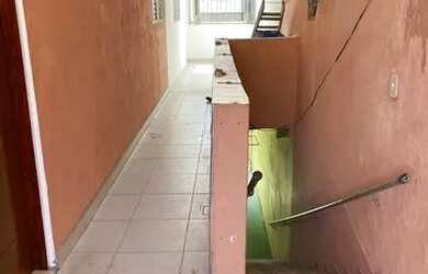 Imagem: A casa possui 1 Dormitório, 1 Banheiro, 30m² de Área e está