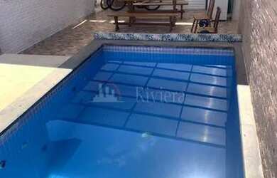 Imagem: A casa possui 4 Dormitórios, 3 Banheiros, 2 Vagas na garagem