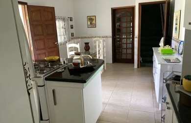 Imagem 10: Casa Grande .Feriado com familia 5 q Araruama