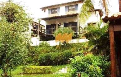 Imagem: A casa em condomínio possui 4 Dormitórios, 4 Banheiros, 2