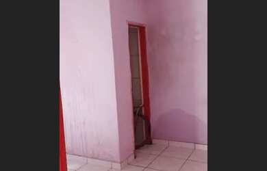 Imagem: O apartamento possui 1 Dormitório e 1 Banheiro e está localizado