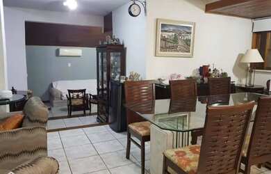 Imagem 2: Casa à venda em Niteroi. 410m² de Área, 4 Vagas na garageme5 Dormitórios