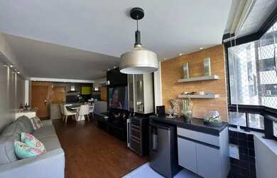 Imagem: O apartamento possui 3 Dormitórios, 3 Banheiros, 2 Vagas na