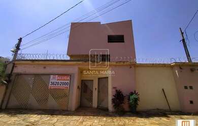 Imagem: O depósito possui 3 Vagas na garagem, 590m² de Área e está