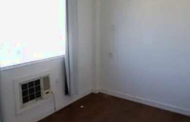 Imagem: O apartamento possui 2 Dormitórios, 1 Banheiro e está localizado