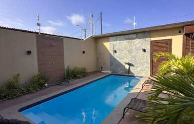 Imagem 3: CASA ESPETACULAR COM 5 QUARTOS- ATALAIA