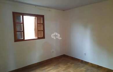 Imagem 8: VENDE-SE CASA AMPLA E TRANQUILA - OPORTUNIDADE IMPERDÍVEL