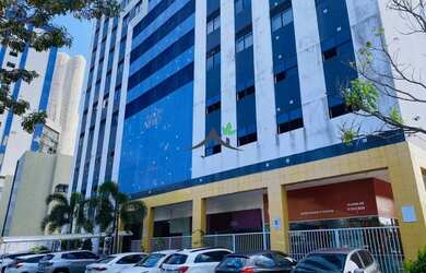 Imagem: O depósito possui 4 Vagas na garagem e 100m² de Área e está