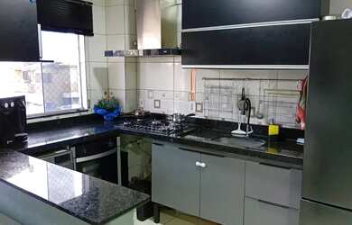 Imagem 12: URGENTE APARTAMENTO AO LADO DA CENTRAL Reformado C/elevador 2Quartos QN...