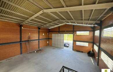 Imagem: O depósito possui 375m² de Área, Imóvel novo e está localizado