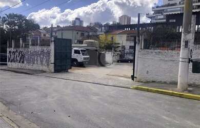 Imagem: O terreno possui 1.127m² de Área e está localizado em Perdizes