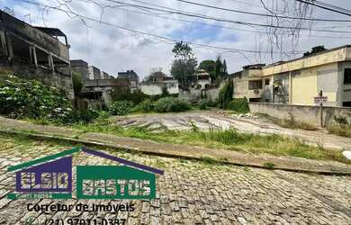 Imagem: O terreno possui 790m² de Área e está localizado em Campo