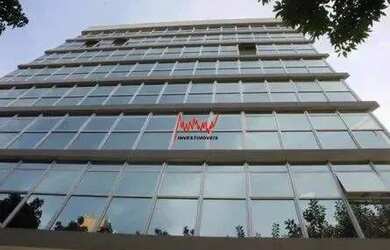 Imagem: O depósito possui 1 Vaga na garagem e 63m² de Área e está