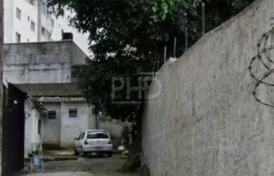 Imagem: O terreno possui 340m² de Área e está localizado em Centro