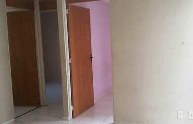 Imagem: O apartamento possui 2 Dormitórios e está localizado em Cidade