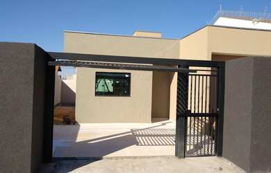 Imagem: A casa em condomínio possui 2 Dormitórios, 1 Banheiro, 1 Vaga