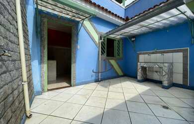 Imagem: O apartamento possui 1 Dormitório, 1 Banheiro, 74m² de Área